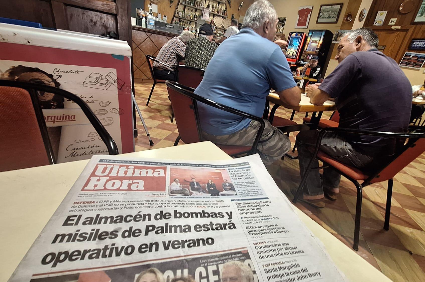 Nachbarn auf Mallorca besorgt wegen geplantem Bombenlager am Flughafen Palma