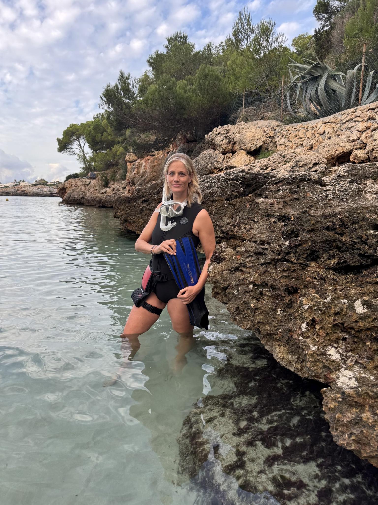 Zeit zum Saubermachen! Diese Deutsche Taucherin befreit das Meer vor Mallorca von Plastik