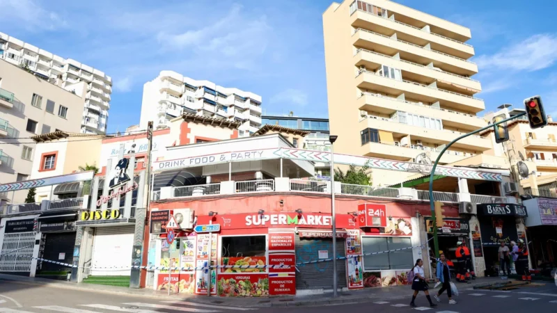 Akute Einsturzgefahr: Behörden ordnen Schließung einer Geschäftszeile in Palma an