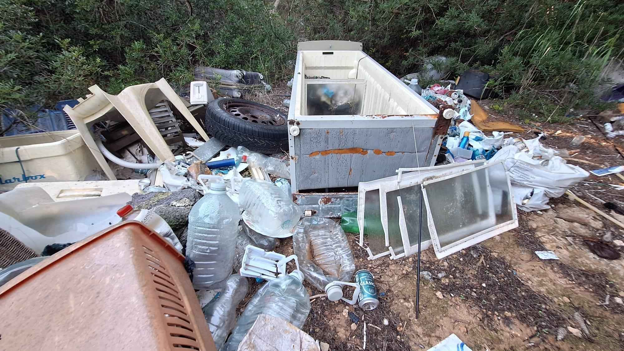 Immer mehr Ramsch und Abfall: So unglaublich vermüllt sind Teile der Playa de Palma