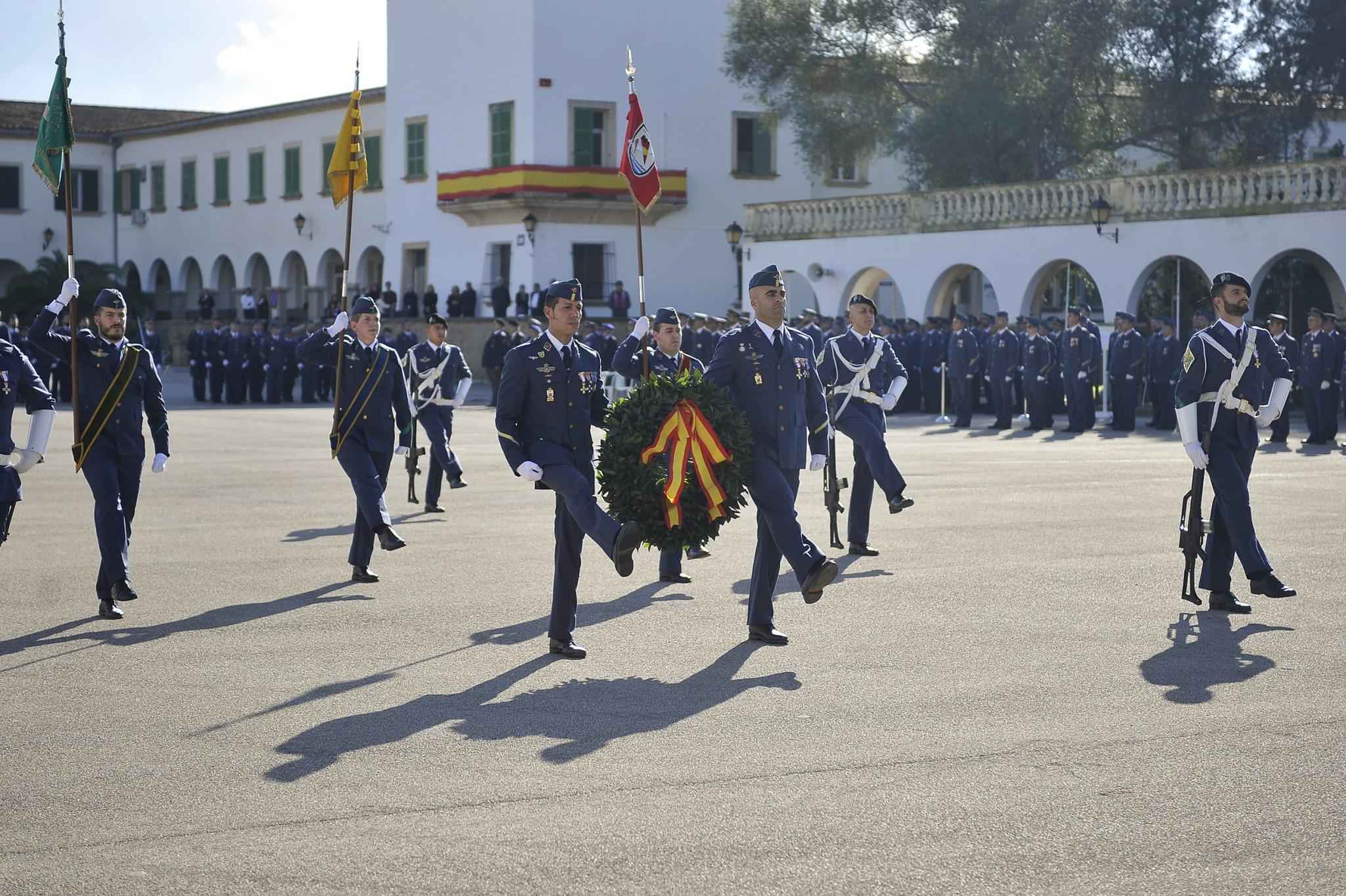 Bomben am Flughafen: First Lady auf Mallorca ist alles andere als „amused“