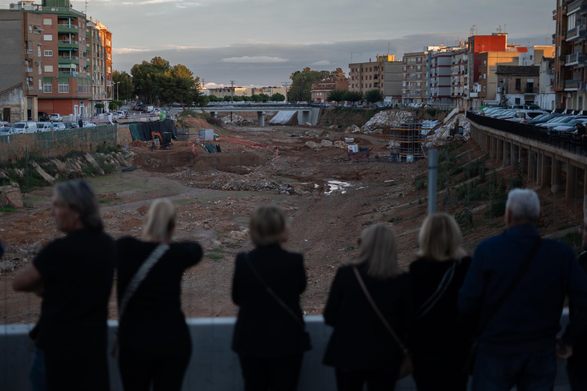 Valencia ein Jahr nach der tödlichen Flutkatastrophe: Wiederaufbau und Wut