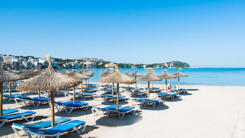 Wetterbericht Santa Ponsa: Mäßiger Regen und angenehme Temperaturen am 30. Oktober 2025