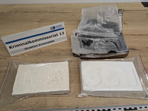 POL-REK: 251015-3: Mann festgenommen, Auto und Drogen sichergestellt