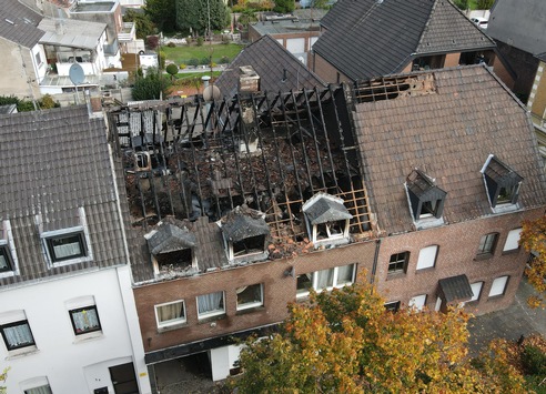 Feuerwehr Goch: Hoher Sachschaden nach Dachstuhlbrand
