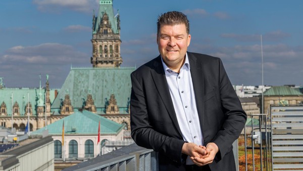 Prominente aus Politik, Wirtschaft und Sport werben für ein Nein