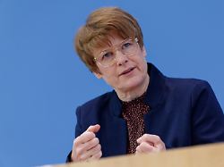 „Diagnose ist beängstigend“: Reiches Top-Ökonomen halten Regierungskurs für ungenügend