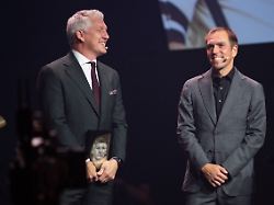 Sechs Legenden in Hall of Fame: Lahm rührt Schweinsteiger zu Tränen