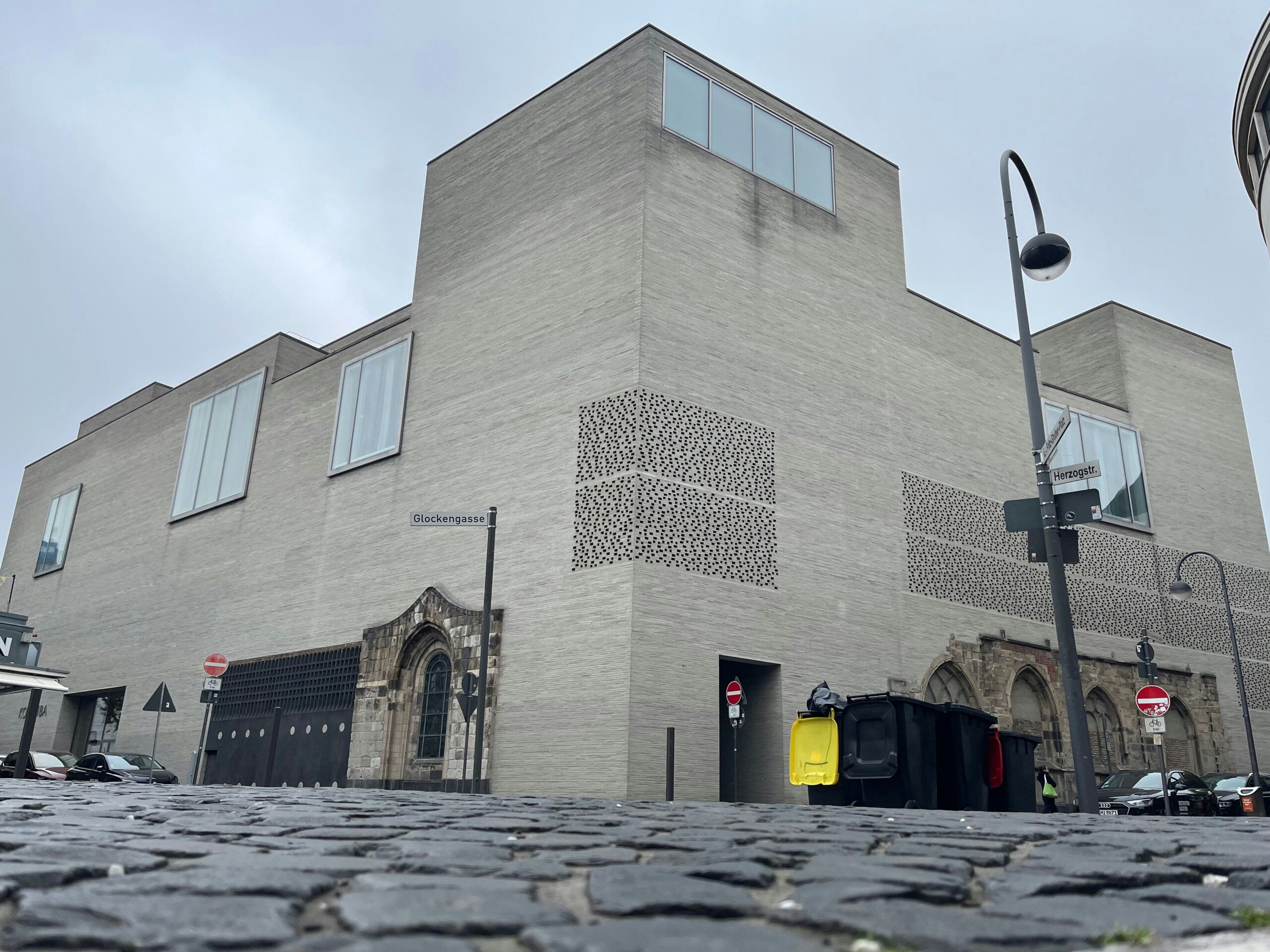 Eindringendes Wasser: Kölner „Ausnahme-Museum“ Kolumba hat Probleme mit dem Dach