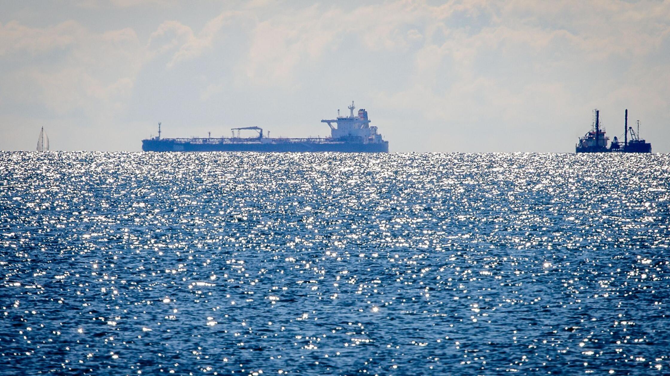 Greenpeace: Öltanker der Schattenflotte Gefahr für Ostsee