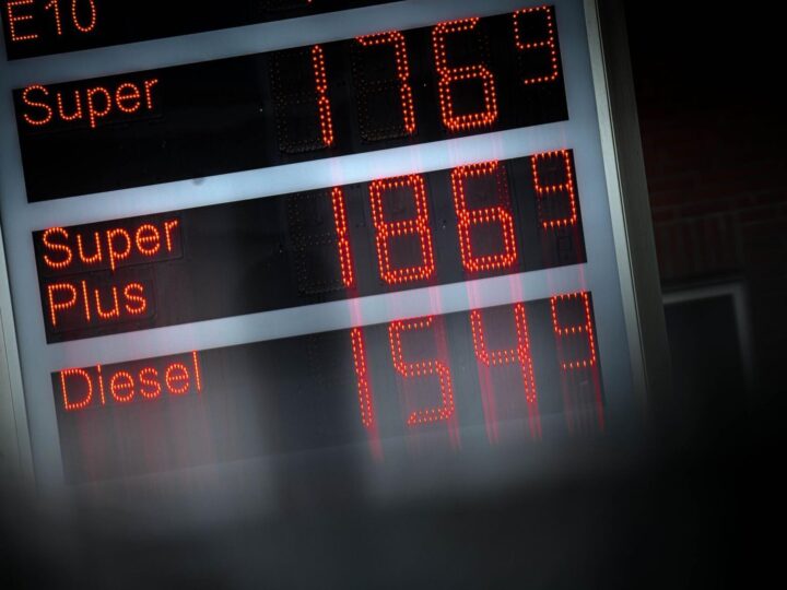 Teurer Osten, billiger Westen: Tankpreise unterscheiden sich
