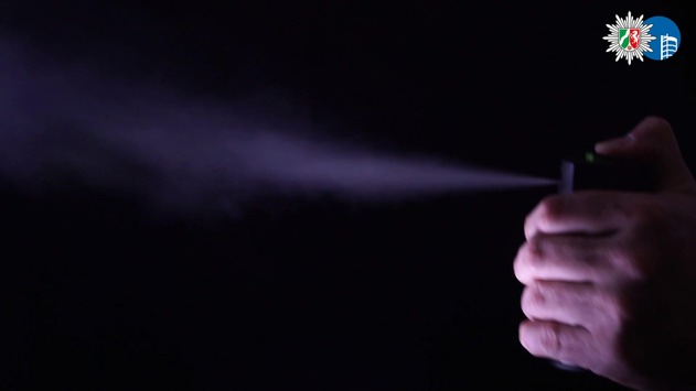 POL-OB: Bewaffneter Angriff auf Werkstatt – sechs Personen leicht verletzt