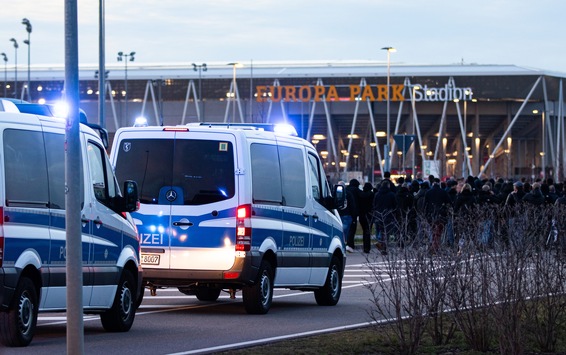 POL-FR: Polizeieinsatz anlässlich des UEFA Europa League-Spiels SC Freiburg – FC Utrecht am 23. Oktober 2025