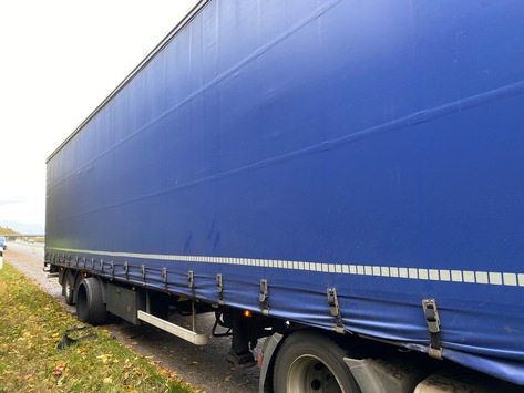 POL-SE: Elmshorn / BAB 23 – Lkw mit Reifenschaden – Fahrer ohne Fahrerlaubnis