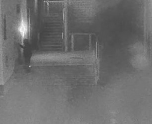 POL-SL: Nach ausländerfeindlichen und rechtsextremistischen Graffitis in Schiffweiler und Sulzbach / Polizeilicher Staatsschutz bittet um Zeugenhinweise