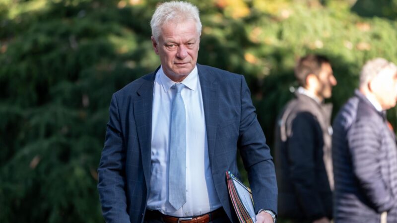 Agrarminister Rainer gegen „Veggie-Burger“-Verbot in der EU