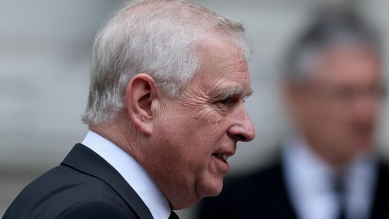 Memoiren belasten Prinz Andrew: Ein Buch sorgt für Unruhe im Palast