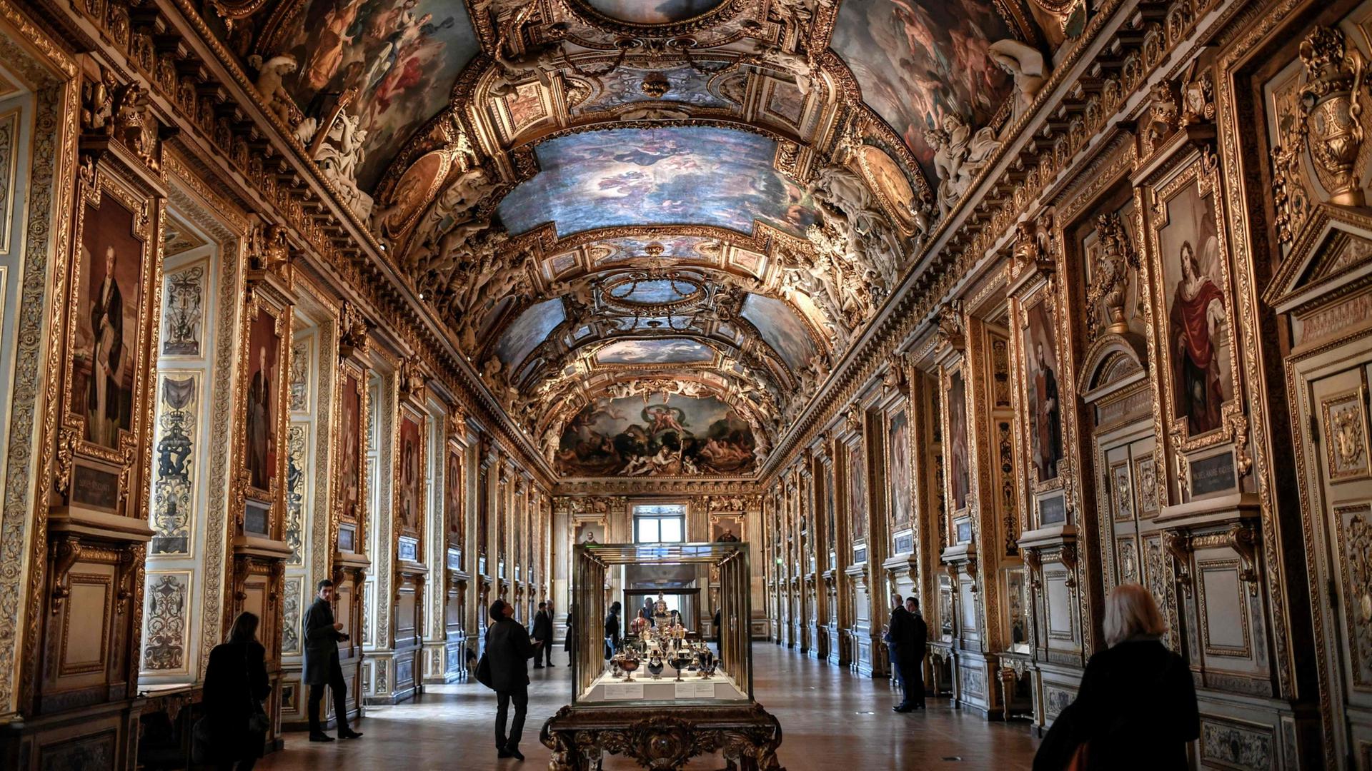 So gelang der Einbruch in das Kunstmuseum Louvre in Paris