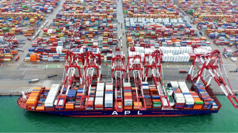 Trotz Zollstreit: Chinas Außenhandel legt unerwartet stark zu