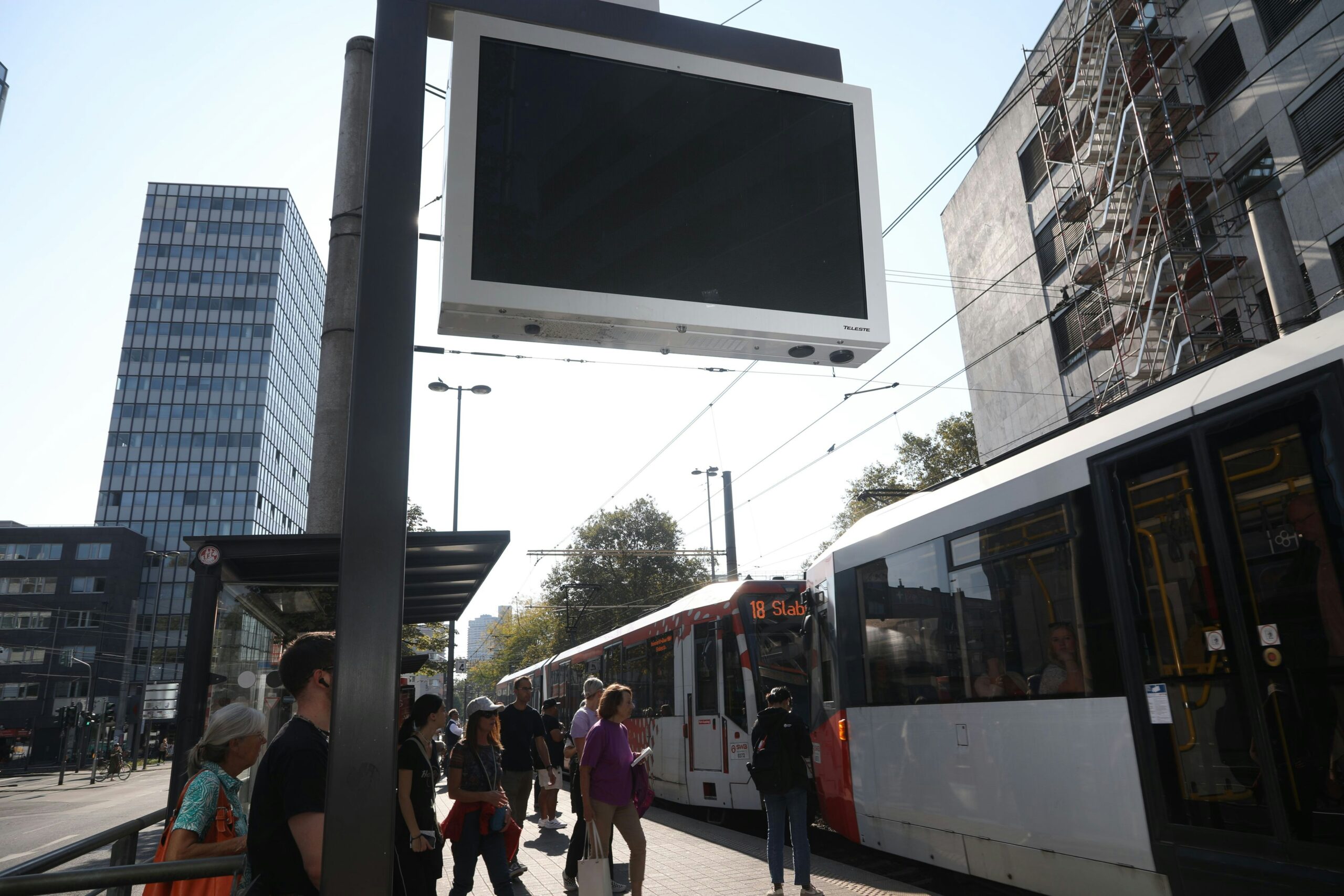 Störung: KVB-Anzeigetafeln in Köln zeigen keine Echtzeit-Daten an