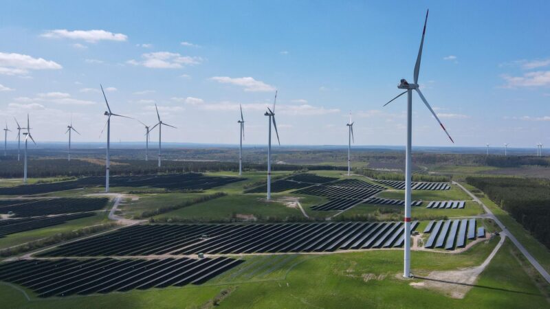 Energiewende: Neuer Sammelanschluss für zukunftsfeste Stromnetze