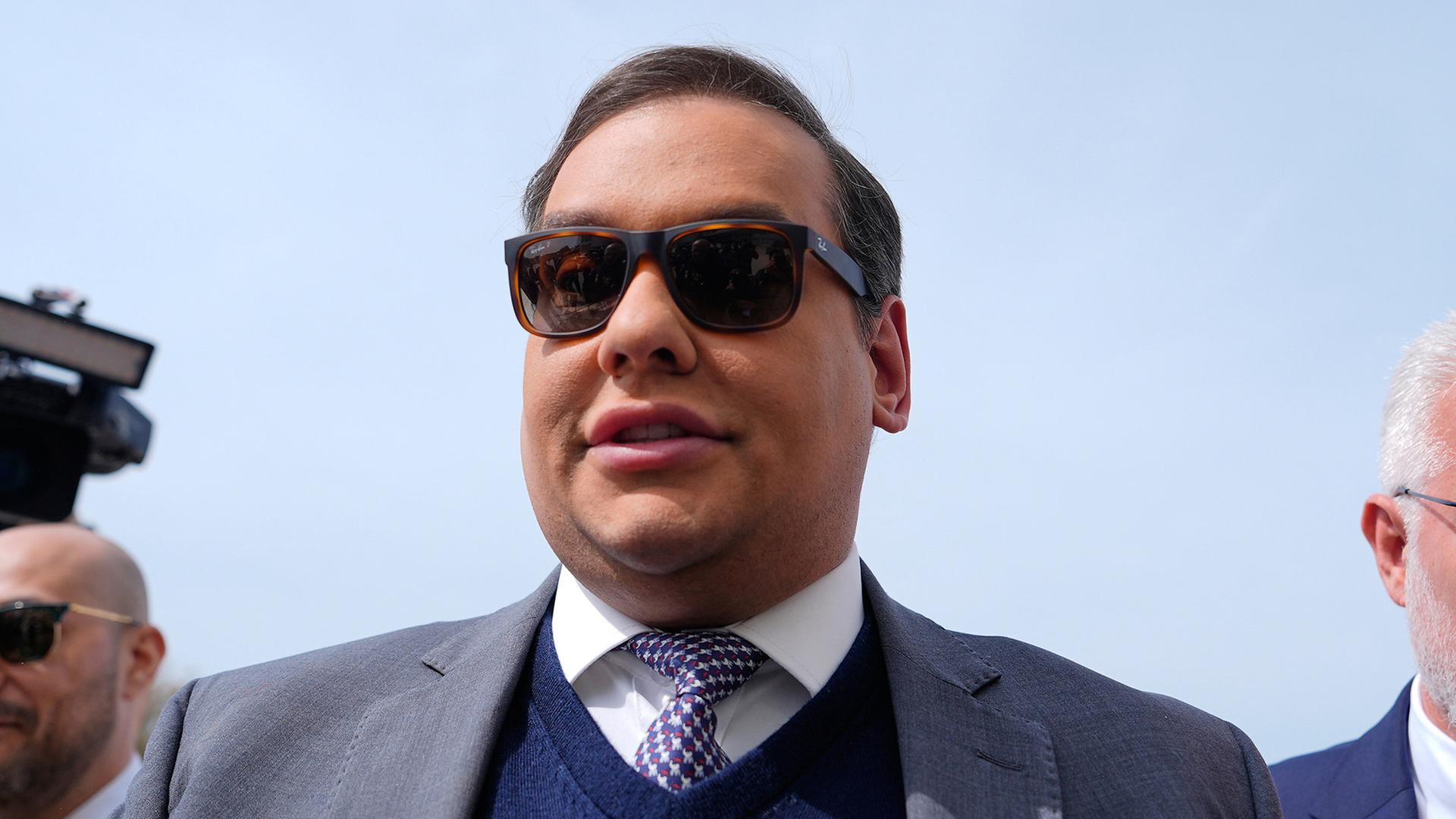 Anordnung von Trump: Betrüger Santos kommt vorzeitig aus dem Gefängnis frei