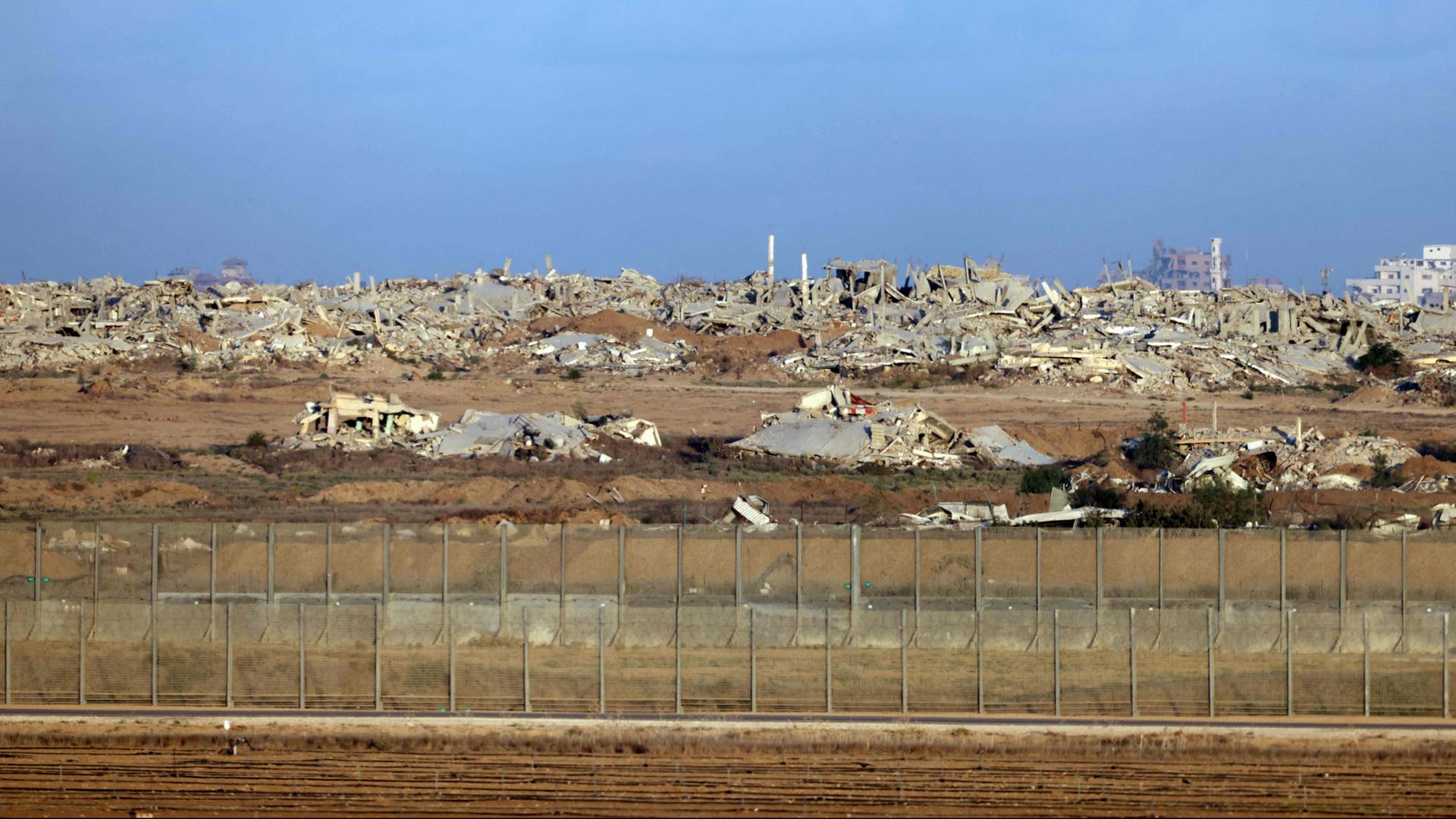 Israel hat laut Medienberichten wieder im Gazastreifen angegriffen