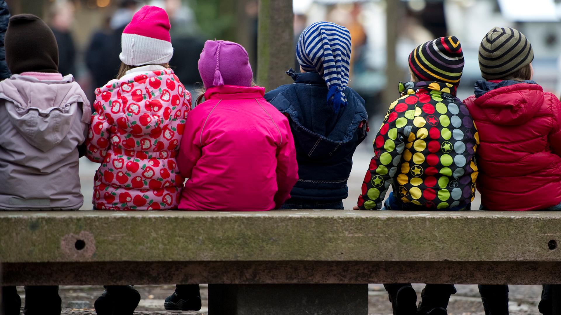 Weniger betreute Kinder in Deutschland – dafür mehr Erzieher