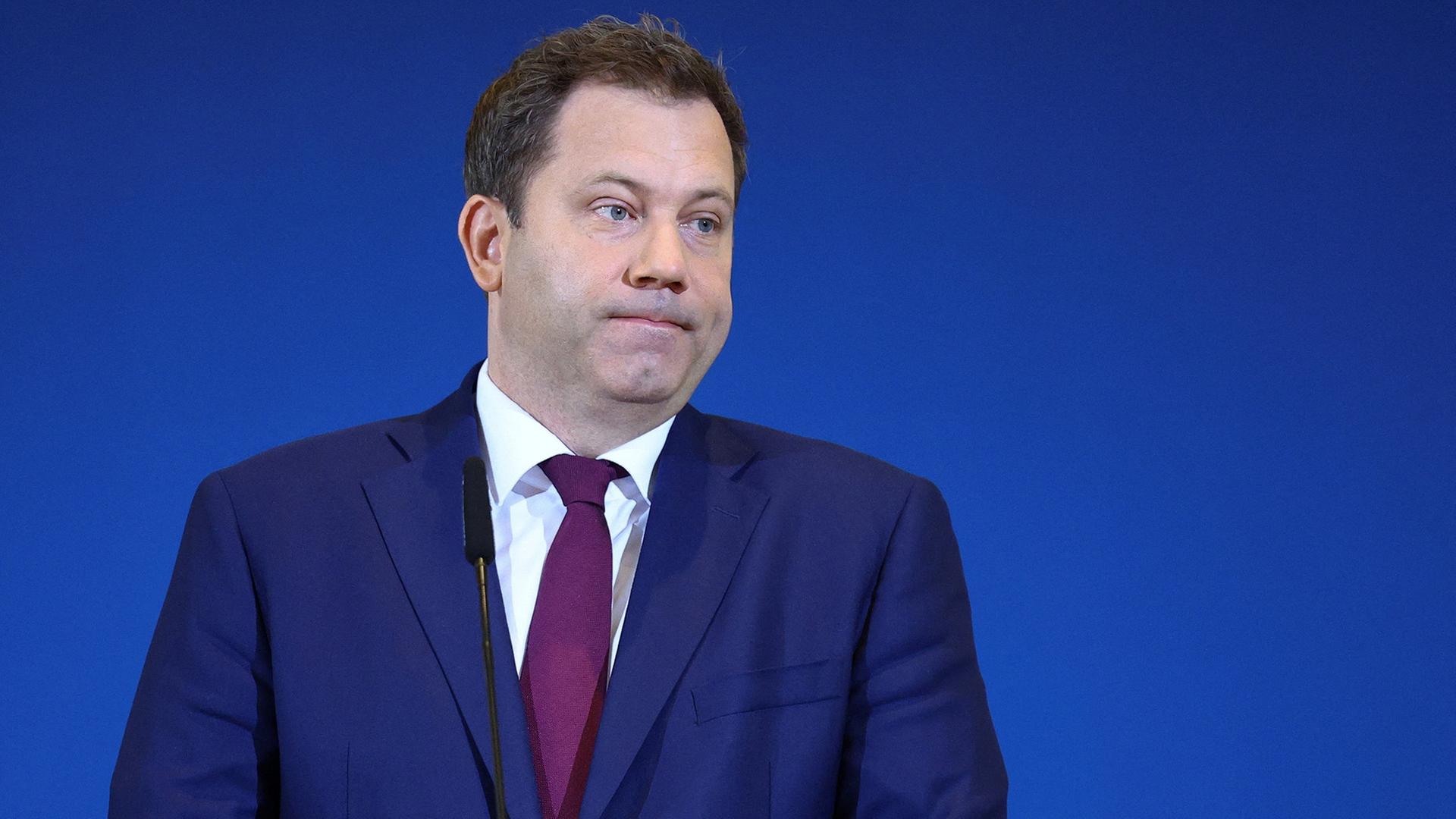 Was die Steuerschätzung für Klingbeil bedeutet