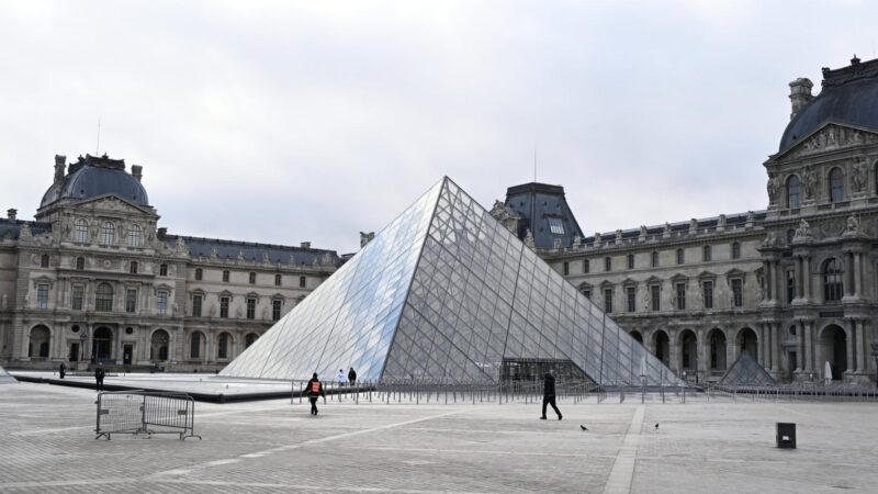 Aus Louvre gestohlene Juwelen auf 88 Millionen Euro geschätzt