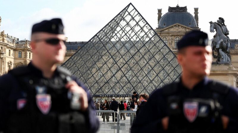 Einbruch im Louvre: Tatverdächtige legen Teilgeständnis ab