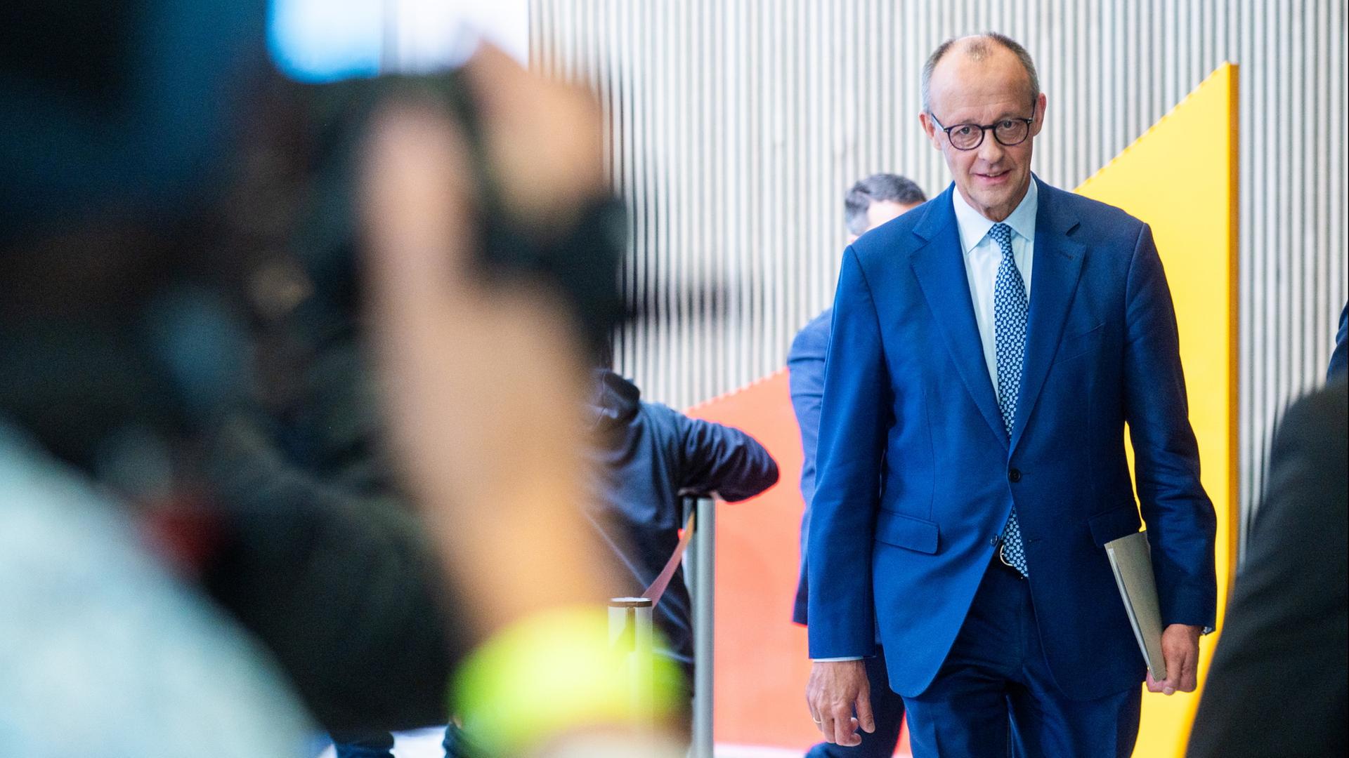 Bundeskanzler Merz: Zwischen Brandmauer und AfD-Rhetorik