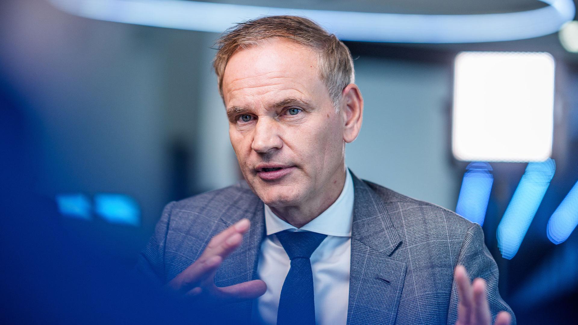 Sportwagenhersteller Porsche findet Nachfolger für Blume