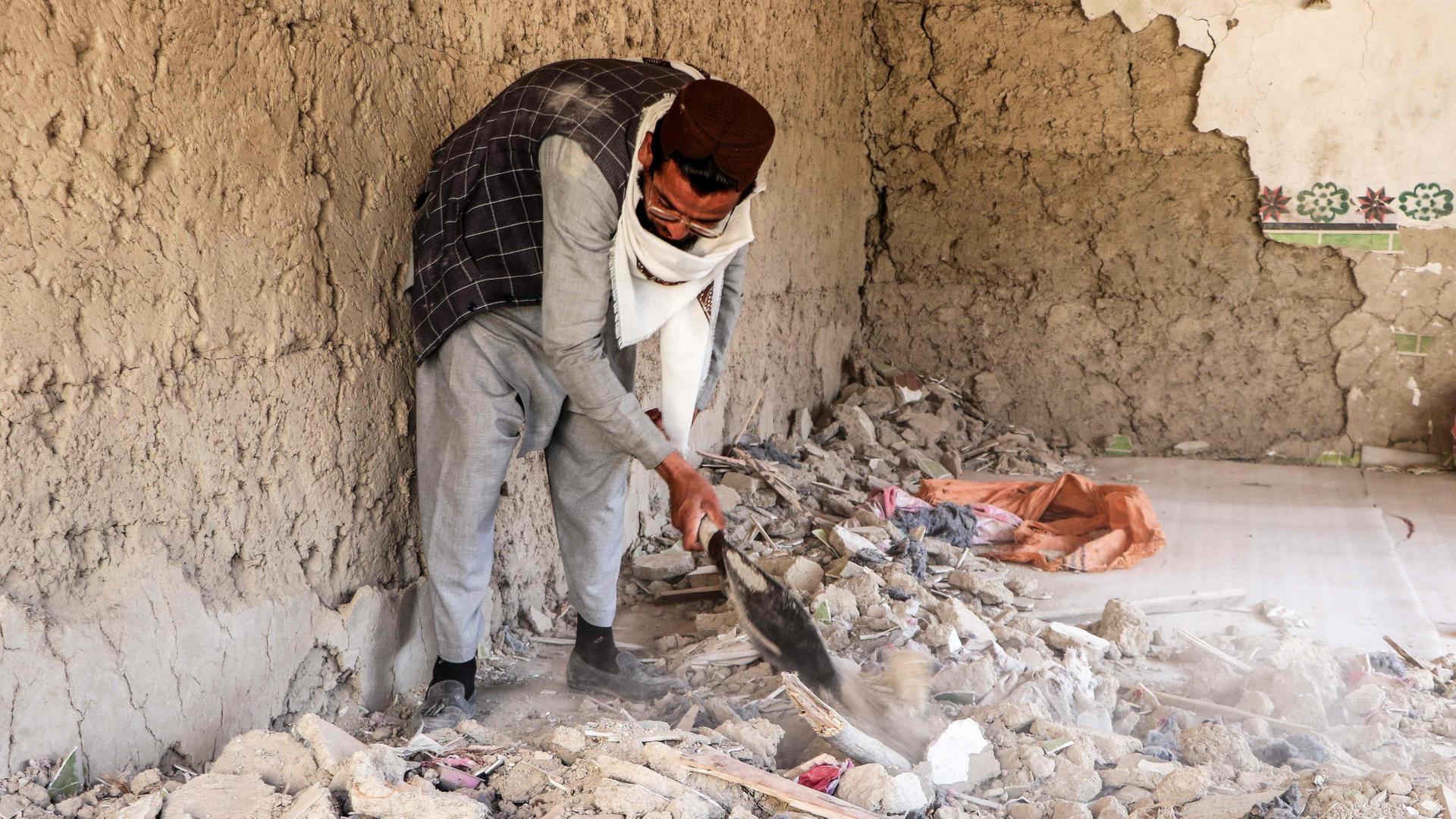 Afghanistan und Pakistan vereinbaren „sofortige“ Waffenruhe