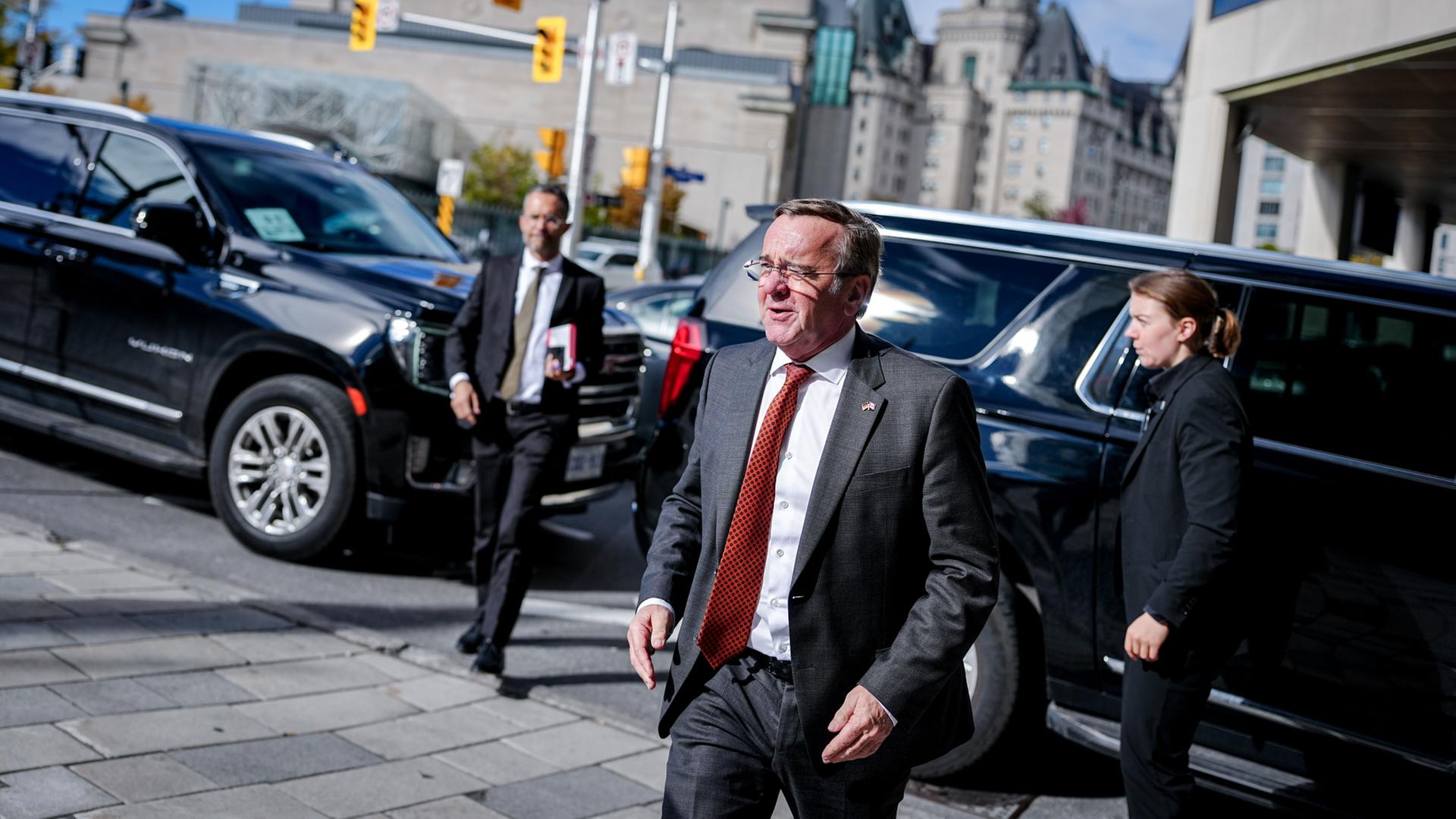 Pistorius auf U-Boot-Werbetour in Kanada