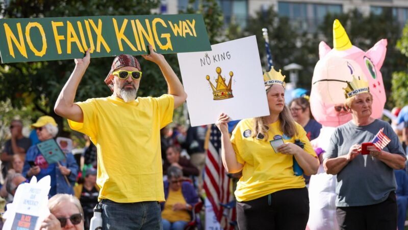 „No Kings“-Proteste: Demonstrationen gegen Trump in vielen US-Städten