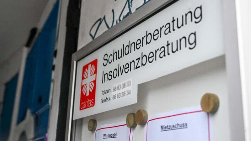 Wie Kleinkredite zur Schuldenfalle für Verbraucher werden können