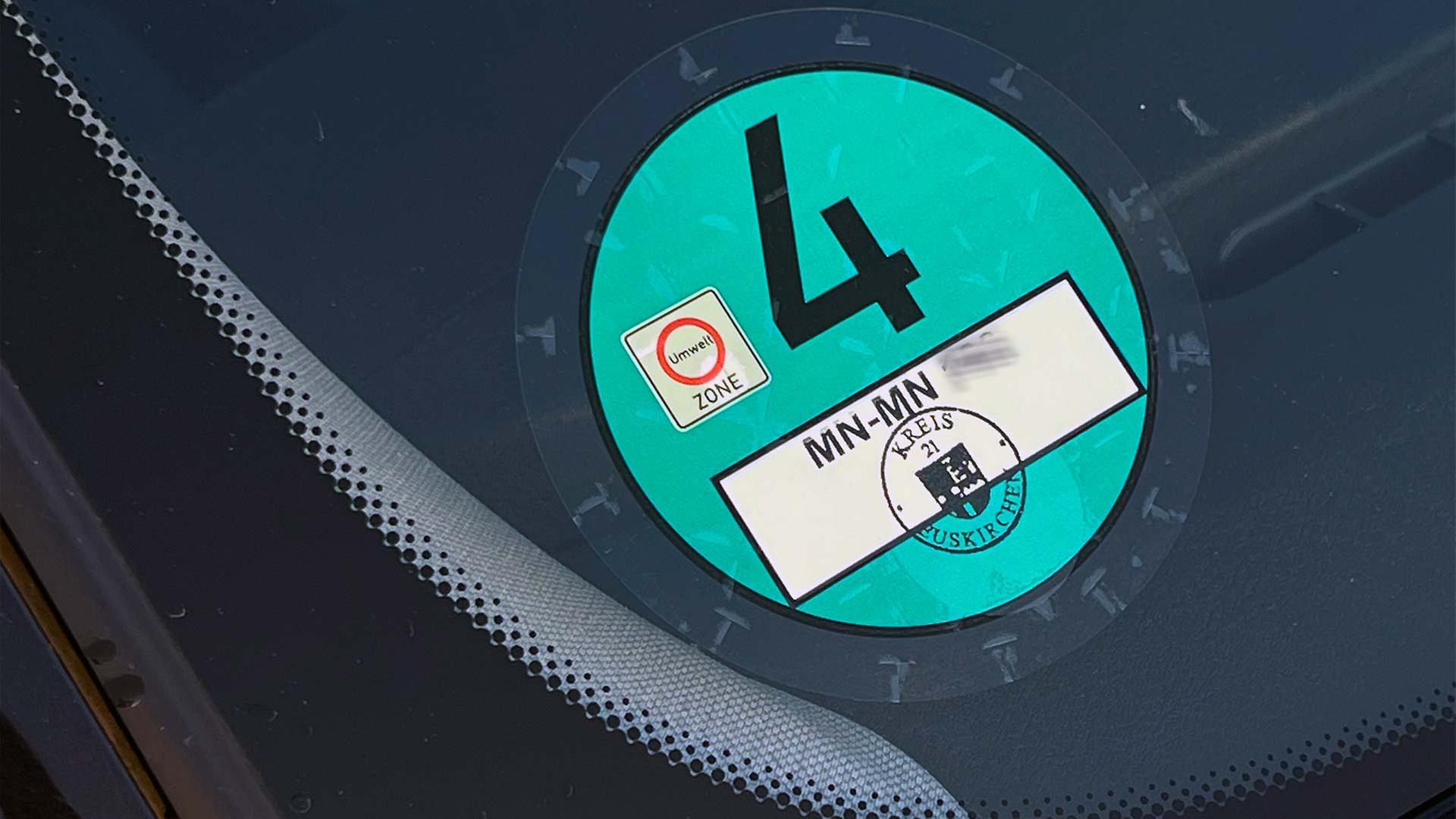 Umweltplakette für E-Autos soll wegfallen