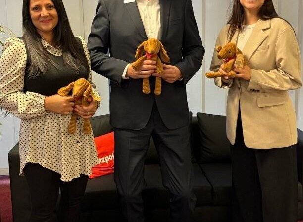 Junge Sparerinnen und Sparer eingeladen: Erste Schritte zur Finanzbildung: Weltsparwoche bei der Sparkasse HRV