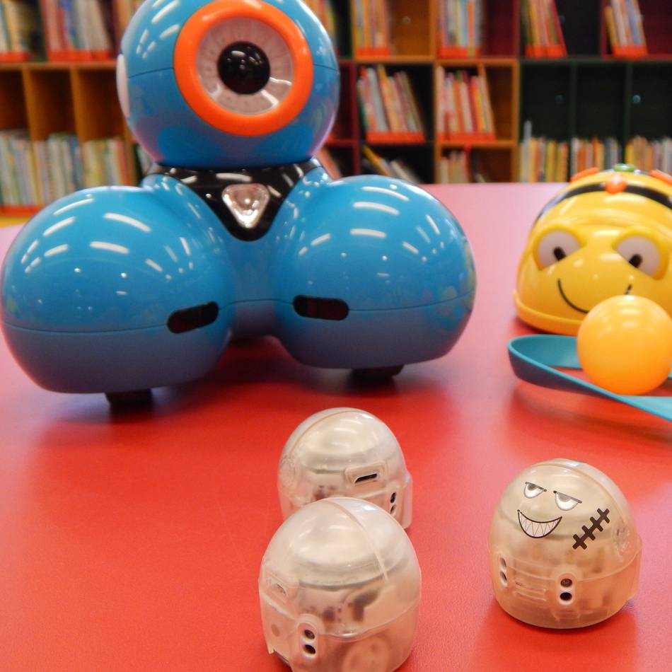 „Codeweek“ in Meerbusch: In der Stadtbibliothek können Kinder in die digitale Welt eintauchen