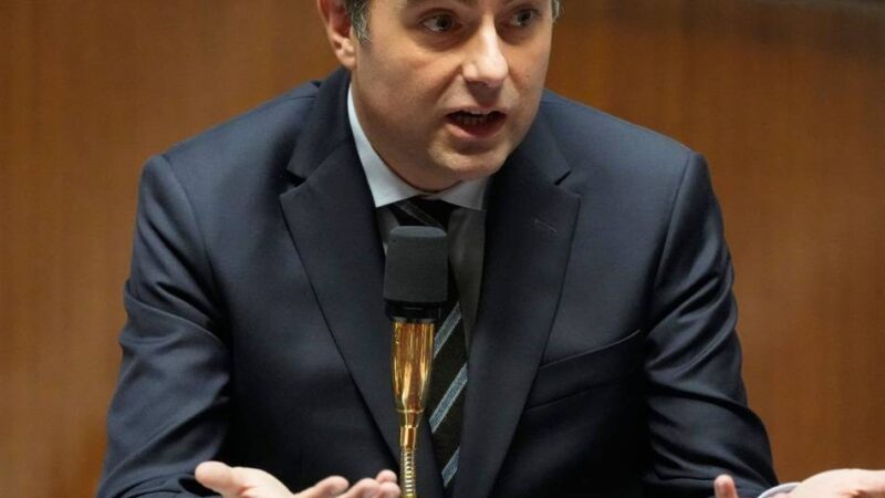 Vorstoß der Opposition: Frankreichs Regierung übersteht auch zweites Misstrauensvotum