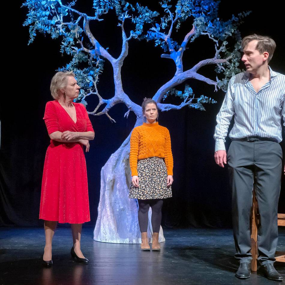 Bejubelte Premiere im Theater an der Kö: Das ganze Drama einer Familie