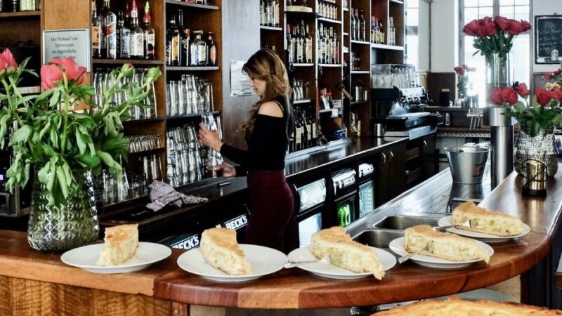 Zum Goldenen Einhorn in Düsseldorf: Kultlokal in der Altstadt ist insolvent – Betrieb läuft weiter