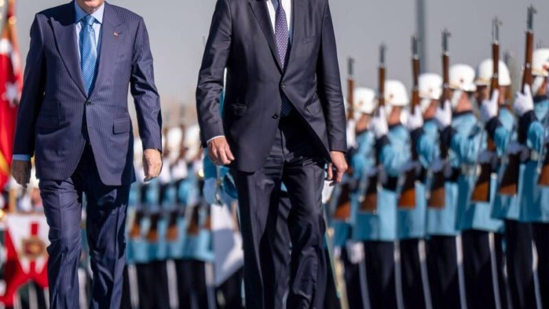 Kanzler trifft türkischen Präsidenten: Merz‘ behutsamer Kurs bei Erdogan