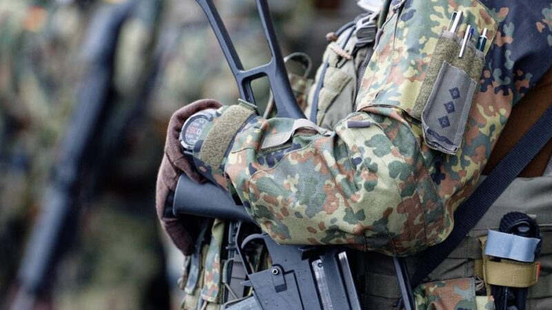 Aktuelle Umfrage: Mehrheit für Wiedereinführung der Wehrpflicht