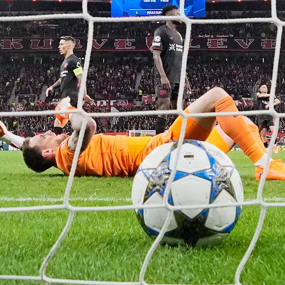 Bayers Nummer eins: Flekken muss sich der Konkurrenz stellen