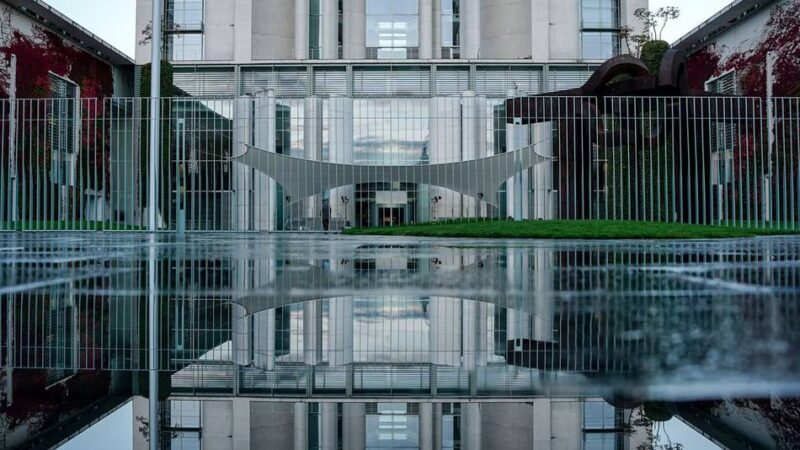 SPD-Abgeordnete fordern Kanzleramtsgipfel: Stadtbild-Debatte belastet schwarz-rote Koalition