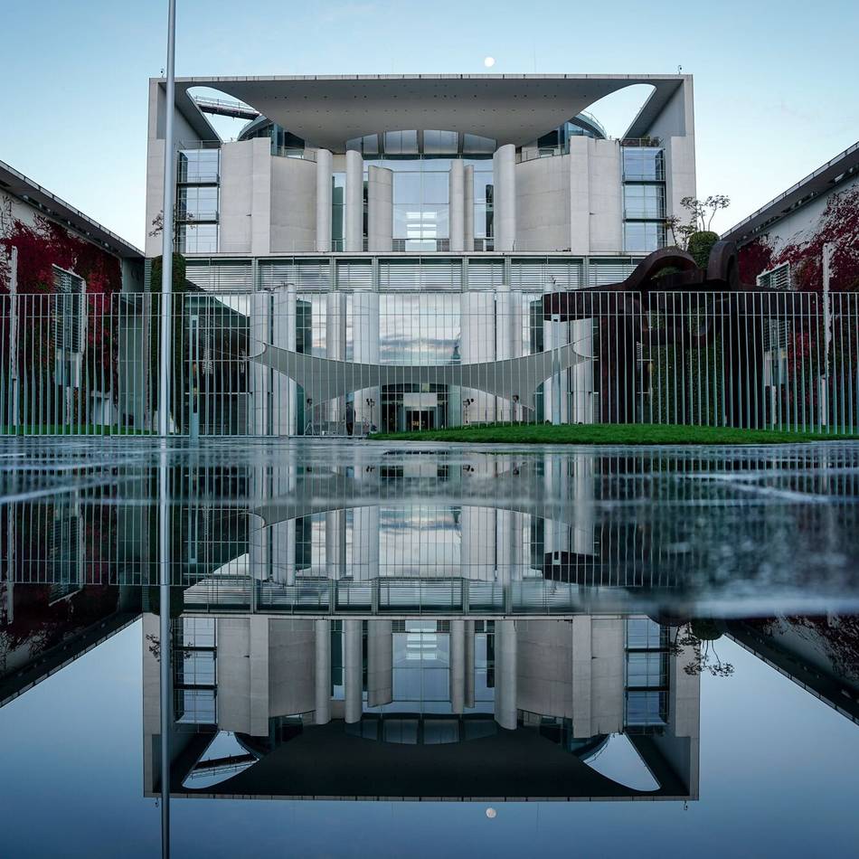 SPD-Abgeordnete fordern Kanzleramtsgipfel: Stadtbild-Debatte belastet schwarz-rote Koalition