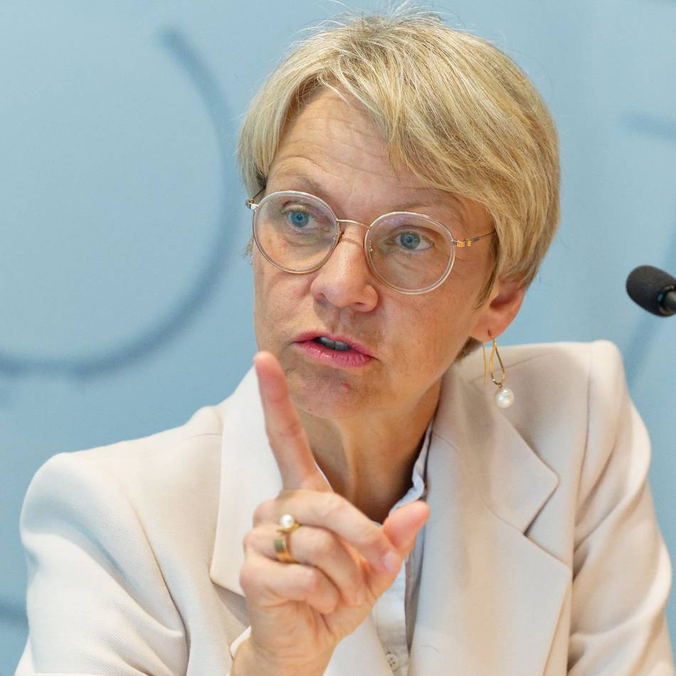 Wieder Wirbel um Lehrkraft in NRW: „Fehlverhalten während Krankschreibung nicht tolerierbar“