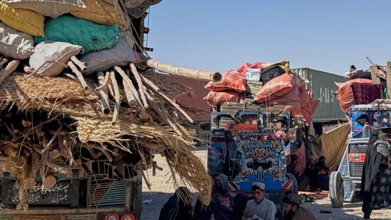 Gefährliche Zuspitzung: Afghanistan und Pakistan melden Dutzende Tote bei Gefechten